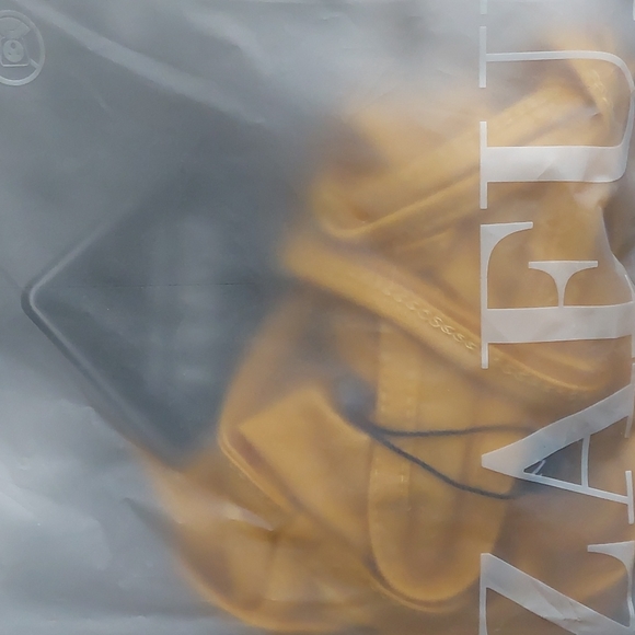 NWT Zaful Open Back Lace-up Cami - Picture 3 of 3